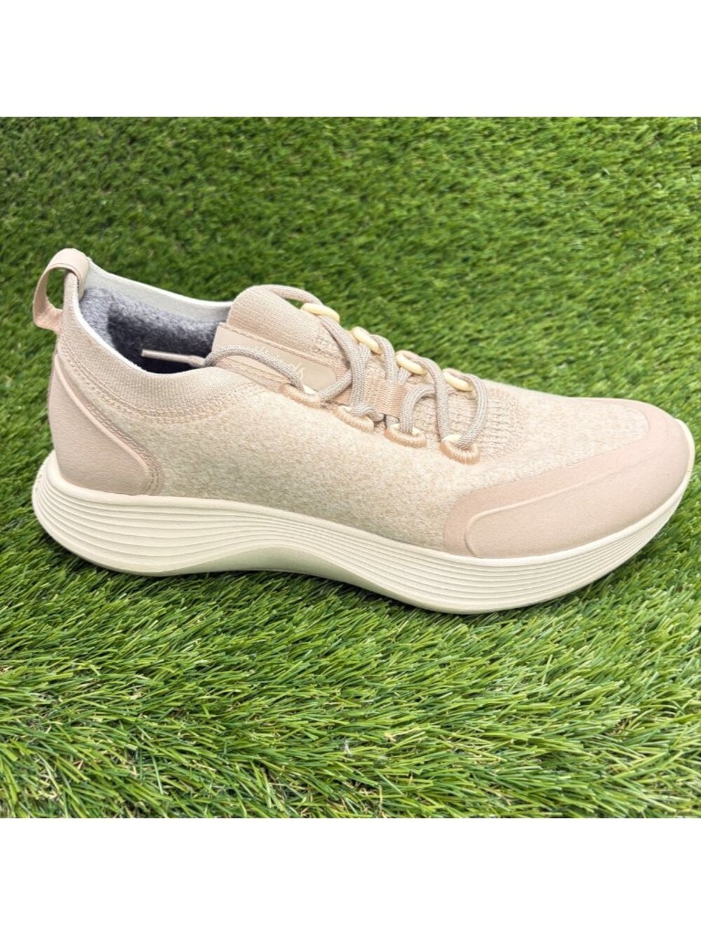 Allbirds Wool Strider Womens Size 10 Beige Ivory Athletic Running Shoes Sneakers